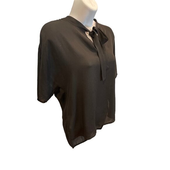 Sweet Rain Black Thin Short Sleeve Tie Front Keyhole Blouse Sz M - Picture 2 of 9